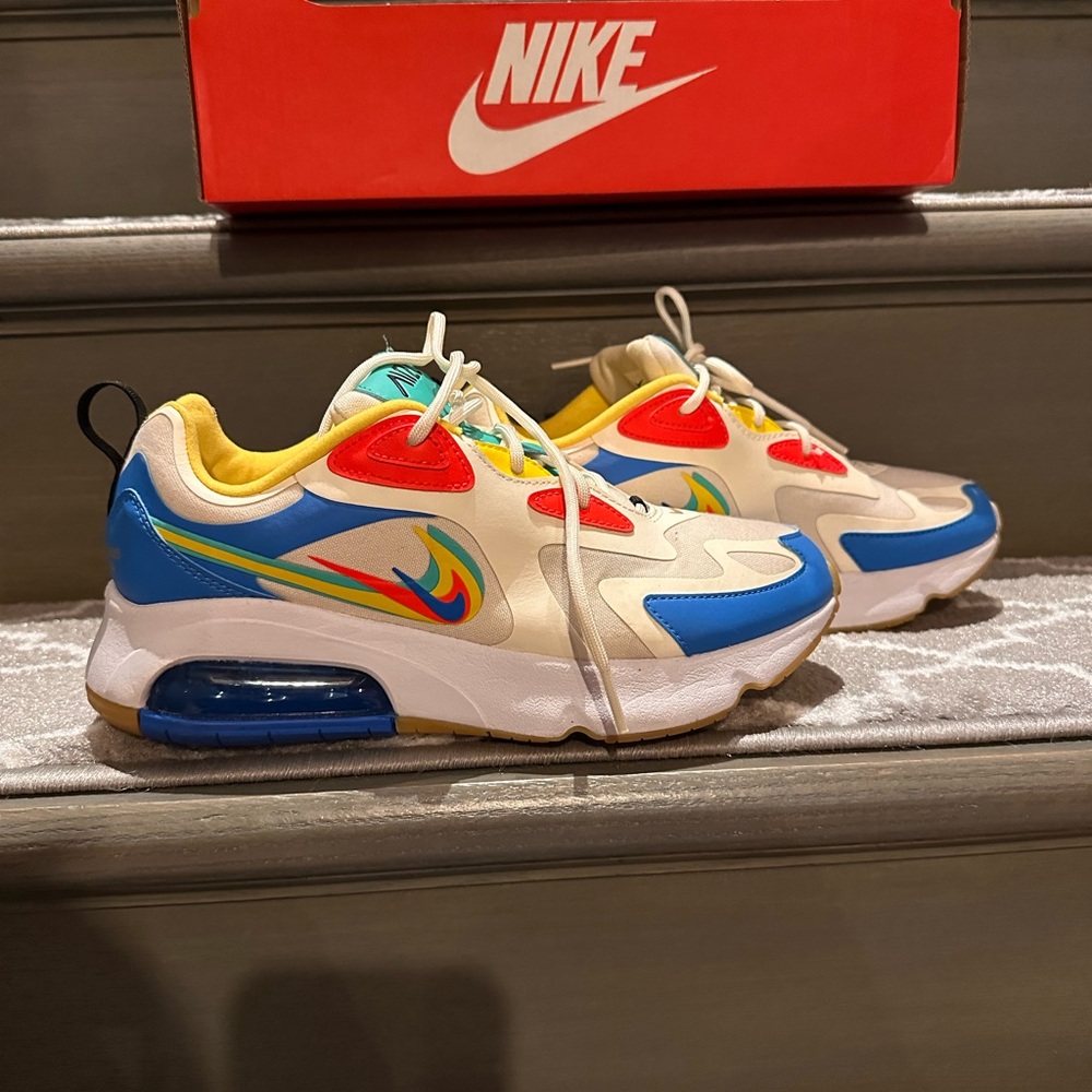 Nike Air Max 200